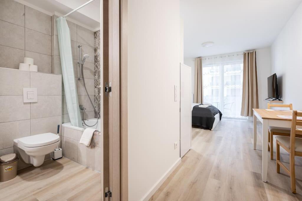Oaks Studio With Balcony 부다페스트 외부 사진